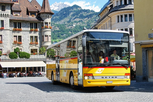 intransgroup_wynajem autobusów dąbrowa górnicza (1).jpg